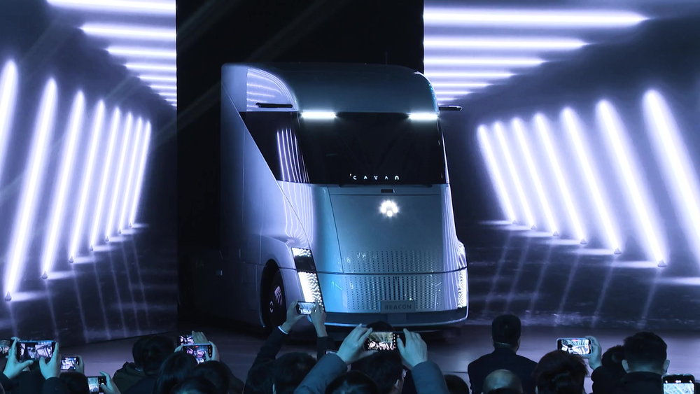 ついに液体水素の大型トラックが量産化!?　中国・FOTONが新エネルギー車の大型プラットフォーム「ビーコン」を正式発表！