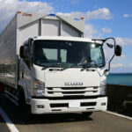 自分のクルマがやっぱり一番落ち着く!! 配送車ドライバーが語るトラックの乗り回し事情