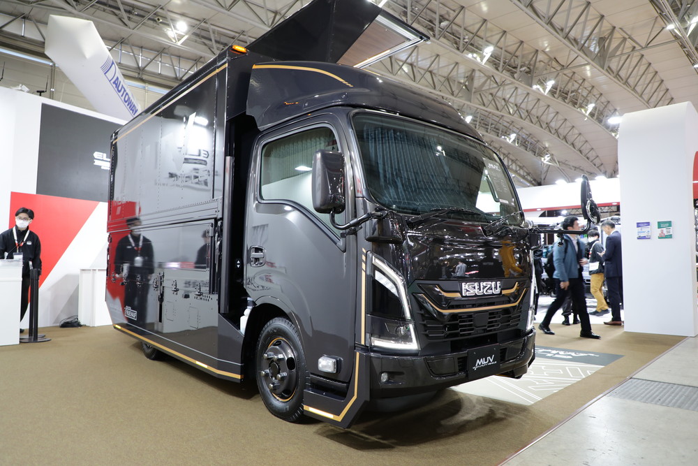 東京オートサロン2026で遂にアンベール!! いすゞA＆Sが魅せた3台の注目車両