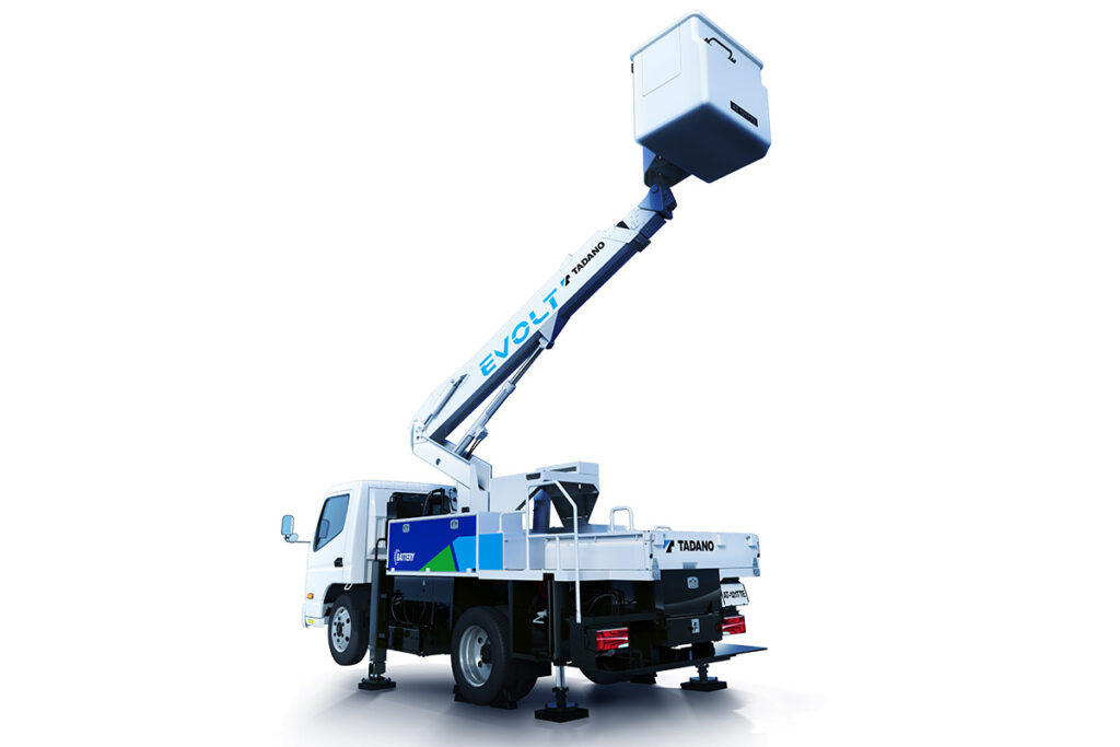 通信工事が排ガスゼロしかも静かに！ タダノがEVトラックベースのフル電動高所作業車を国内投入へ
