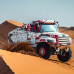 日野は第10ステージの砂丘で転倒!!　2時間のタイムロスを懸命にリカバー【ダカールラリー2026】