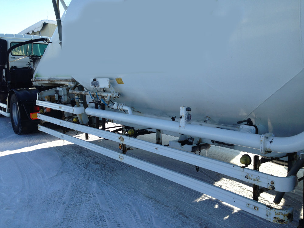 担当部署が変わって乗ったトラックのポンコツぶりに絶句!! トラックドライバーに聞く最近不安なこと【生コン車ドライバー編】