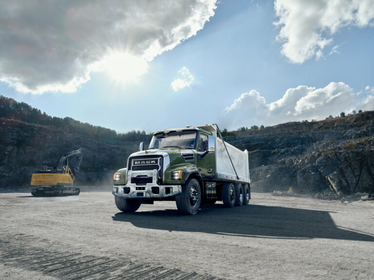 マックの特装系大型トラック「グラナイト」が全面刷新！　マックの新世代ボケーショナルトラック（後編）