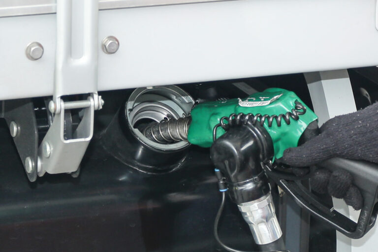 全ト協怒る!!　軽油の売り惜しみなどを糾弾し「燃料高騰経営危機突破総決起大会」開催