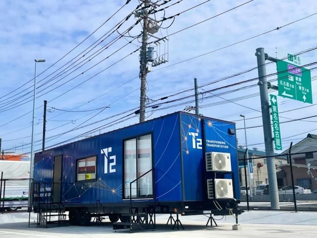 ドライバーの待機所となるトレーラハウス