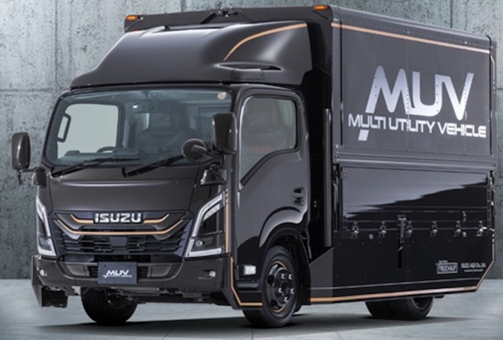 エルフをベースにいすゞA&Sと共同制作を行なったMUV