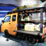 スズキが「ジャパントラックショー2026」に出展!!　「遊べる軽商用車」と「電動モビリティ」などを展示