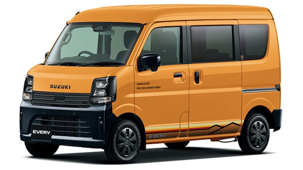 新型エブリイJOINターボの特別仕様車「Jリミテッド」。今回のエブリイの改良は、フロントフェイスの一新と伴にADAS装備を拡充などが行なわれた