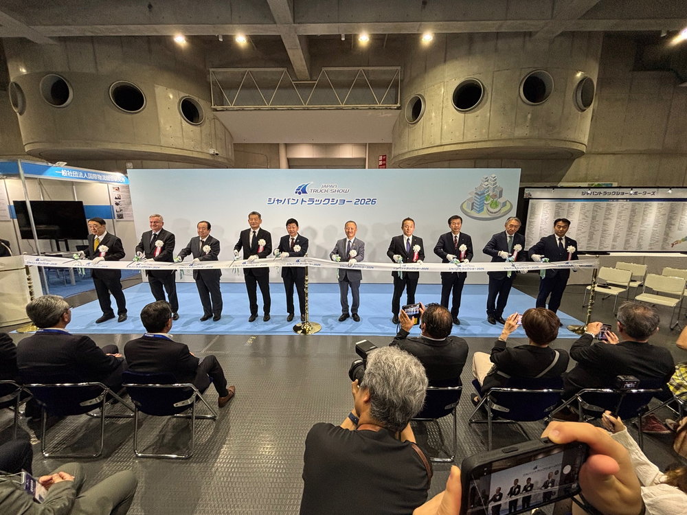 「ジャパントラックショー2026」開会!! 　パシフィコ横浜で5月16日まで過去最大規模で開催!!