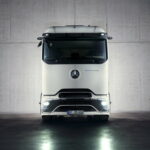 バッテリーEV大型トラックの「電費」はどれくらい？　ダイムラートラックが実運送でのデータを公開！