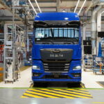 大型トラックの充電規格は「MCS」が世界標準に!?　量産車として初めてMAN「eTGX」「eTGS」に搭載