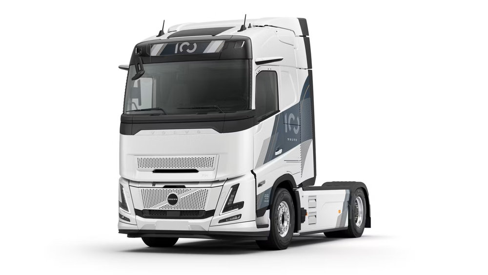 ボルボがもうすぐ創立100周年!!　「FH」シリーズに100周年を記念する特別仕様車