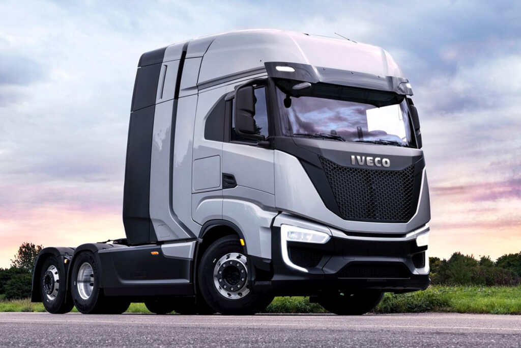 トヨタの第3世代燃料電池が欧州の大型トラックに!? スカニアやイヴェコと実証試験を開始へ