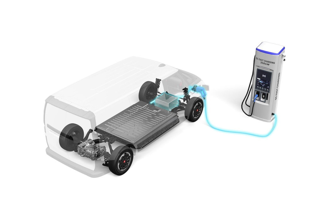 新型ディーゼルエンジン＆バッテリーEV！　ルノー・トラックスが内燃機関と電気駆動の両面を強化