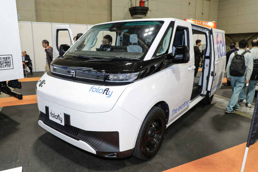 1トン積み商用EVバン「F11VS」の標準ルーフ・二人乗りモデル